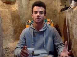 Kreatif! Pria Bangun Gua Bawah Tanah Usai Bertengkar dengan Orangtuanya