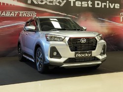 Daihatsu Luncurkan Rocky 1.2, Ini Harganya