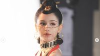 8 Foto Hankiz Omar, Aktris Berdarah Uyghur yang Cantiknya Bikin Terpukau