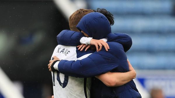 Foto: Memeluk Harry Kane