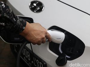 Dukung Kendaraan Listrik, Pemerintah Siapkan 31 Ribu SPKLU Dukung Kendaraan Listrik, Pemerintah Siapkan 31 Ribu SPKLU