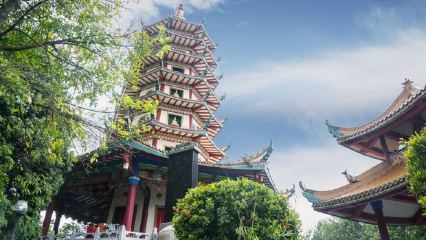 Vihara Buddhagaya Watugong Low angle view of beautiful blue sky above Vihara Buddhagaya Watugong at Semarang, Indonesia
