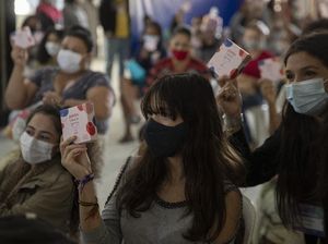 Wanita Brasil Dapat Sumbangan Pembalut Kala Pandemi