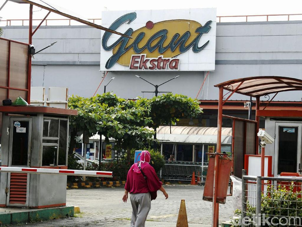 Sayonara Giant! Begini Nasib Pegawai dan Gerai yang Ditutup Sayonara Giant! Begini Nasib Pegawai dan Gerai yang Ditutup