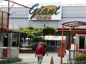 Sayonara Giant! Begini Nasib Pegawai dan Gerai yang Ditutup Sayonara Giant! Begini Nasib Pegawai dan Gerai yang Ditutup