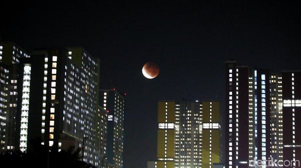 Melihat Lagi Gerhana Bulan Total dari Berbagai Wilayah Indonesia