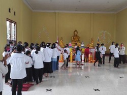 Kerukunan Beragama di Perayaan Waisak Banyuwangi