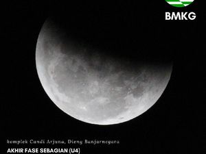 Gerhana Bulan Sebagian di Jawa Hanya Bisa Diamati pada Fase Akhir Gerhana Bulan Sebagian di Jawa Hanya Bisa Diamati pada Fase Akhir
