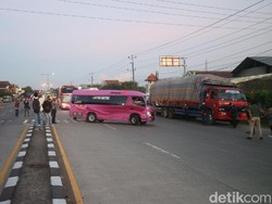Kudus Zona Merah Corona, Puluhan Bus Wisatawan Diputar Balik