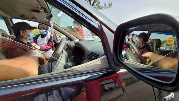 Ada Layanan Vaksinasi Tanpa Turun untuk Lansia di Tulungagung