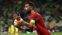 Bruno Fernandes pun tampil kurang gahar. Dirinya cuma melepas dua tembakan yang tidak ada mengarah ke gawang (Getty Images/Maja Hitij)