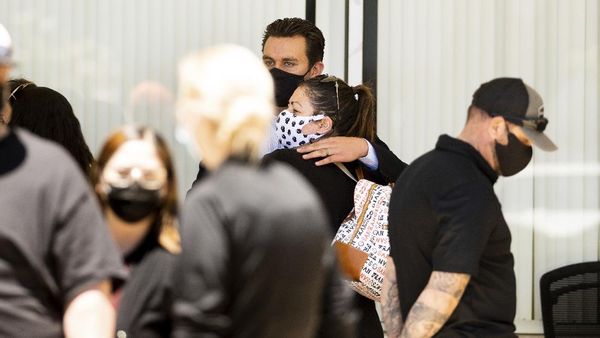 Duka Keluarga Korban Penembakan di California