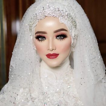 Kisah perias yang dibawelin keluarga manten.