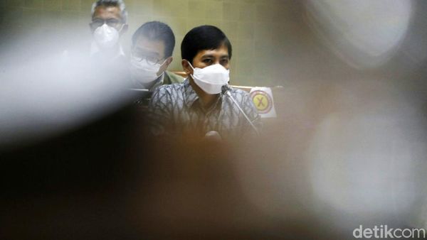 Komisi IX-Kemenkes Bahas Antisipasi Lonjakan COVID-19