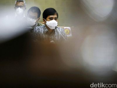 Komisi IX-Kemenkes Bahas Antisipasi Lonjakan COVID-19