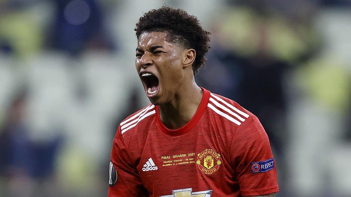 GDANSK, POLAND - MAY 26: Marcus Rashford of Manchester United reacts after missing a chance on goal during the UEFA Europa League Final between Villarreal CF and Manchester United at Gdansk Arena on May 26, 2021 in Gdansk, Poland. (Photo by Kacper Pempel - Pool/Getty Images)