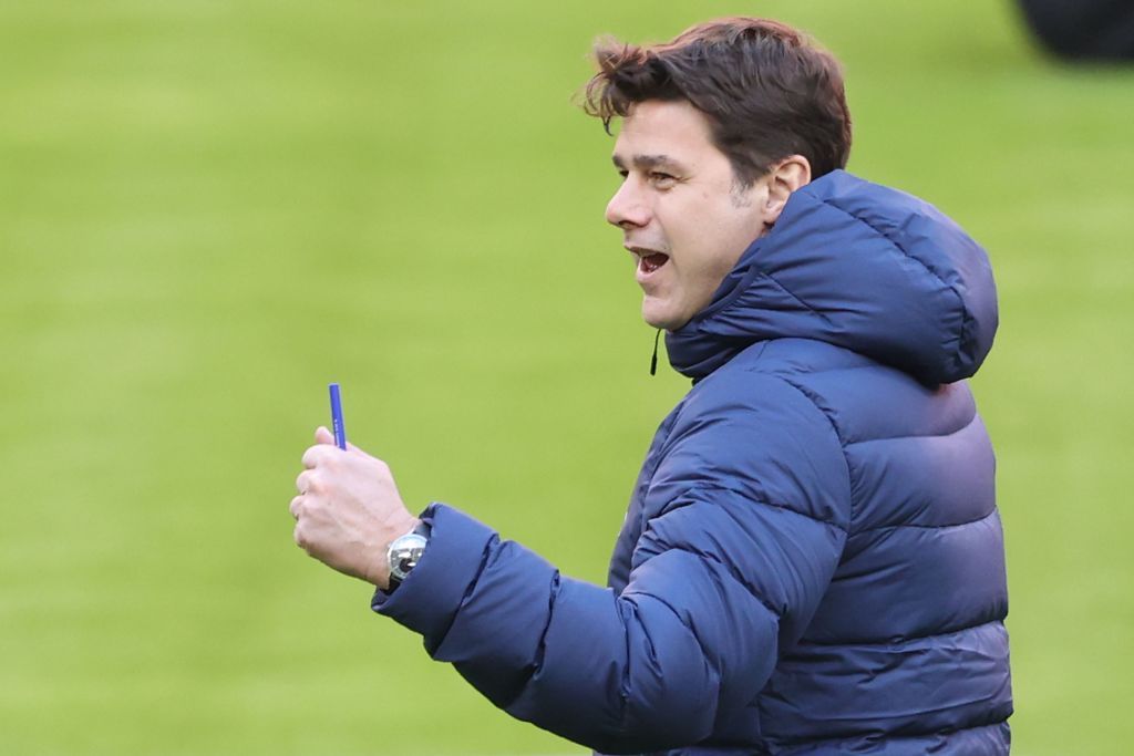 MUNICH, GERMANY - APRIL 06: Mauricio Pochettino, head coach of Paris reacts during a PSG Paris Saint-Germain training session ahead of the UEFA Champions League Quarter Final match against FC Bayern Munich at Allianz Arena on April 06, 2021 in Munich, Germany. (Photo by Alexander Hassenstein/Getty Images)