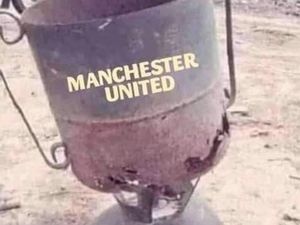 Meme-meme MU yang Gagal Jadi Juara Liga Europa