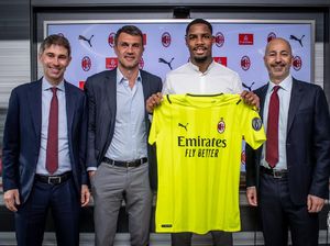 Kiper Baru Milan: Era Donnarumma di San Siro Sudah Selesai, tapi...