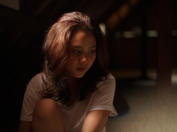 Nadin Amizah Bagikan Potongan Masa Lalu dalam Kalah Bertaruh