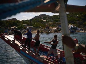Nasib Nelayan Filipina di Perairan Laut China Selatan