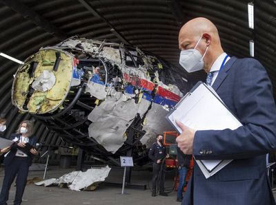 Potret Bangkai Pesawat MH17, Tragedi Dunia Aviasi yang Tak Terlupakan
