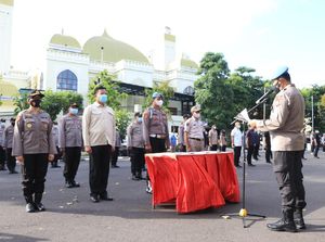 Personel Propam Polda Jatim Ikrar Jauhi Narkoba