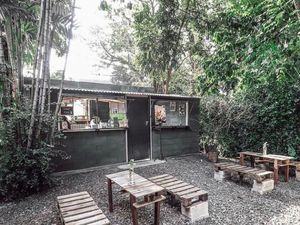 5 Kafe Hidden Gems yang Instagramable di Jakarta Selatan, Penuh Kejutan! 5 Kafe Hidden Gems yang Instagramable di Jakarta Selatan, Penuh Kejutan!