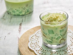 Resep Pembaca : Es Jelly Milk Cheese yang Manis Creamy