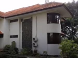Menguak Kisah Mistis di Balik Rumah Mewah Terbengkalai di Parongpong
