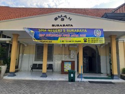 Menengok SMAN 5 Surabaya yang Masuk 10 Besar Sekolah Terbaik di Indonesia