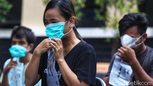 Tes Genose C19 Sasar Warga di Kelurahan Sudimara Barat Tangerang