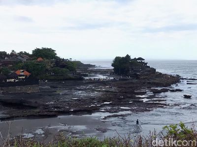 Bali Terkini, Ini Penampakan Sepinya Tanah Lot