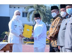 Bupati Cellica Lantik 5 Pejabat Pratama Hasil Seleksi Terbuka