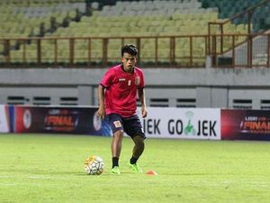 Persijap Rekrut Kembali Eks Gelandang Persis dan Borneo FC