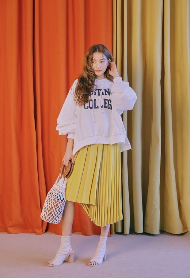 gaya fashion minimalis/instagram.com/dahongstyle gaya fashion minimalis