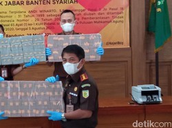 Jaksa Eksekusi Barang Sitaan Rp 2,5 M dari Pembobol Bank BUMD Jabar