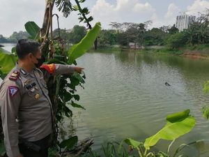 Kronologi Pesawat Latih Oleng Lalu Jatuh ke Danau Cibubur Kronologi Pesawat Latih Oleng Lalu Jatuh ke Danau Cibubur