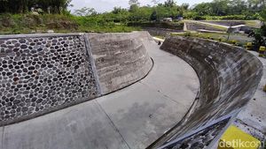 Sabo Dam Nglumut, Jalan Berkeloknya Jadi Incaran Pesepeda