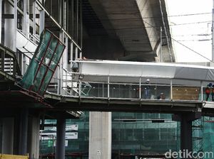 Pembangunan Skybridge CSW Terus Dikebut