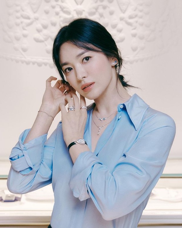 Song Hye Kyo membeli gedung seharga Rp 250 Miliar Song Hye Kyo membeli gedung seharga Rp 250 Miliar (foto: instagram.com/kyo1112)
