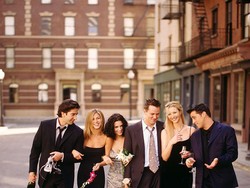Jennifer Aniston dan David Schwimmer Pernah Saling Naksir di Syuting Friends