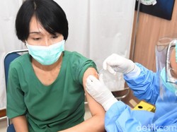 Guru di Banyuwangi Ditargetkan Sudah Divaksinasi Hingga Akhir Juni