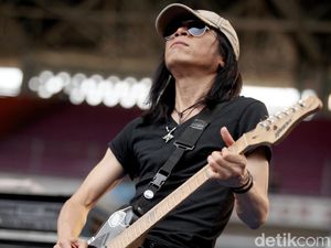 Abdee Slank Dianggap Komisaris Telkom yang Bukan Kaleng-kaleng Abdee Slank Dianggap Komisaris Telkom yang Bukan Kaleng-kaleng