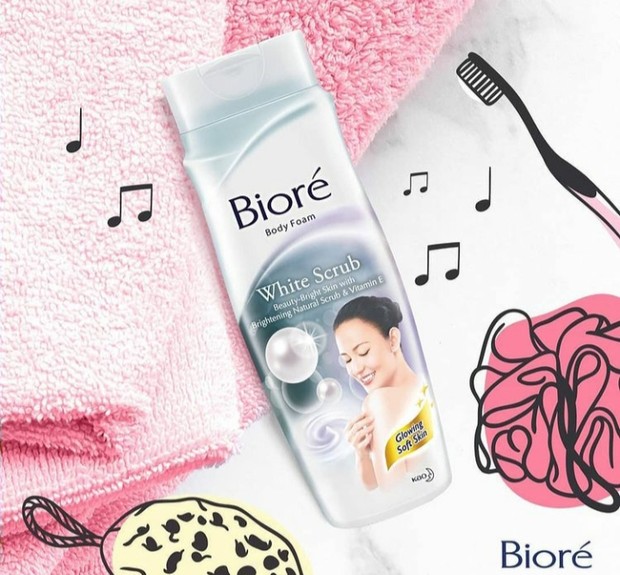 Biore Bright White Scrub/Foto: instagram.com/id.biore Rekomendasi Sabun Pemutih Badan