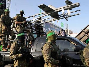 Hamas Serukan Muslim Lindungi Situs Suci Usai Aksi Israel di Masjid Ibrahimi