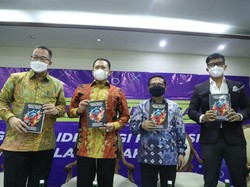 Ketua MPR Luncurkan Buku Cegah Negara Tanpa Arah soal Pentingnya PPHN