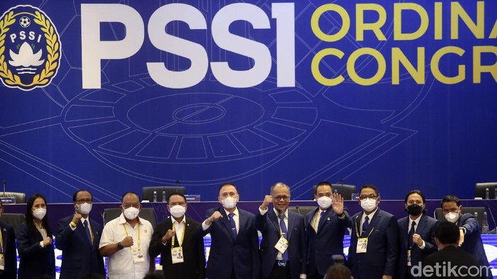 Kongres PSSI Bahas Liga 2021 Hingga Pengesahan Anggota Baru PSSI menggelar Kongres Tahunan pertama kalinya di masa pandemi COVID-19, di Hotel Raffles, Jakarta, Sabtu (29/5/2021). Agenda Kongres PSSI yang pertama memaparkan laporan pelaksanaan program PSSI tahun 2020 dan rencana program PSSI tahun 2021. Selain itu juga ada agenda lain seperti pengesahan anggota baru.