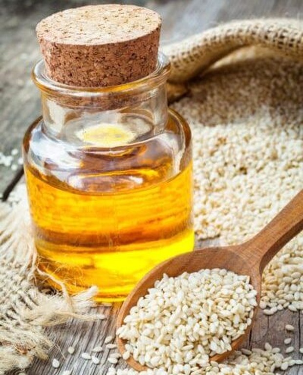 Minyak Wijen/Pinterest.com/gardenknowhow Lebih Sehat! 5 Minyak ini Dapat Digunakan Sebagai Pengganti Minyak Sawit