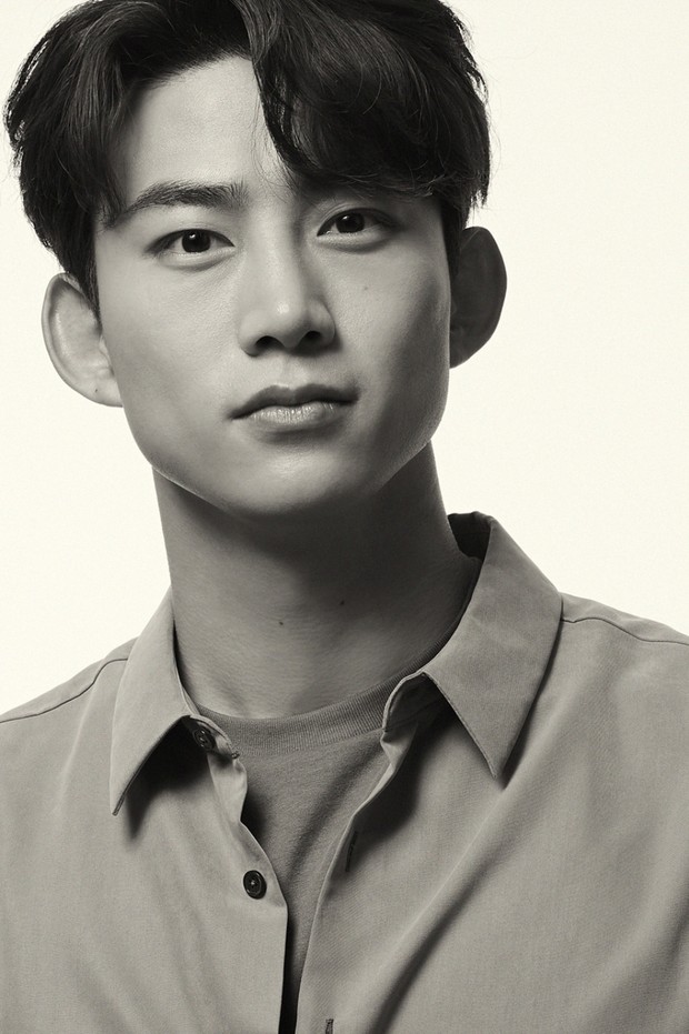 Ok Taecyeon/theactorispresent.kr